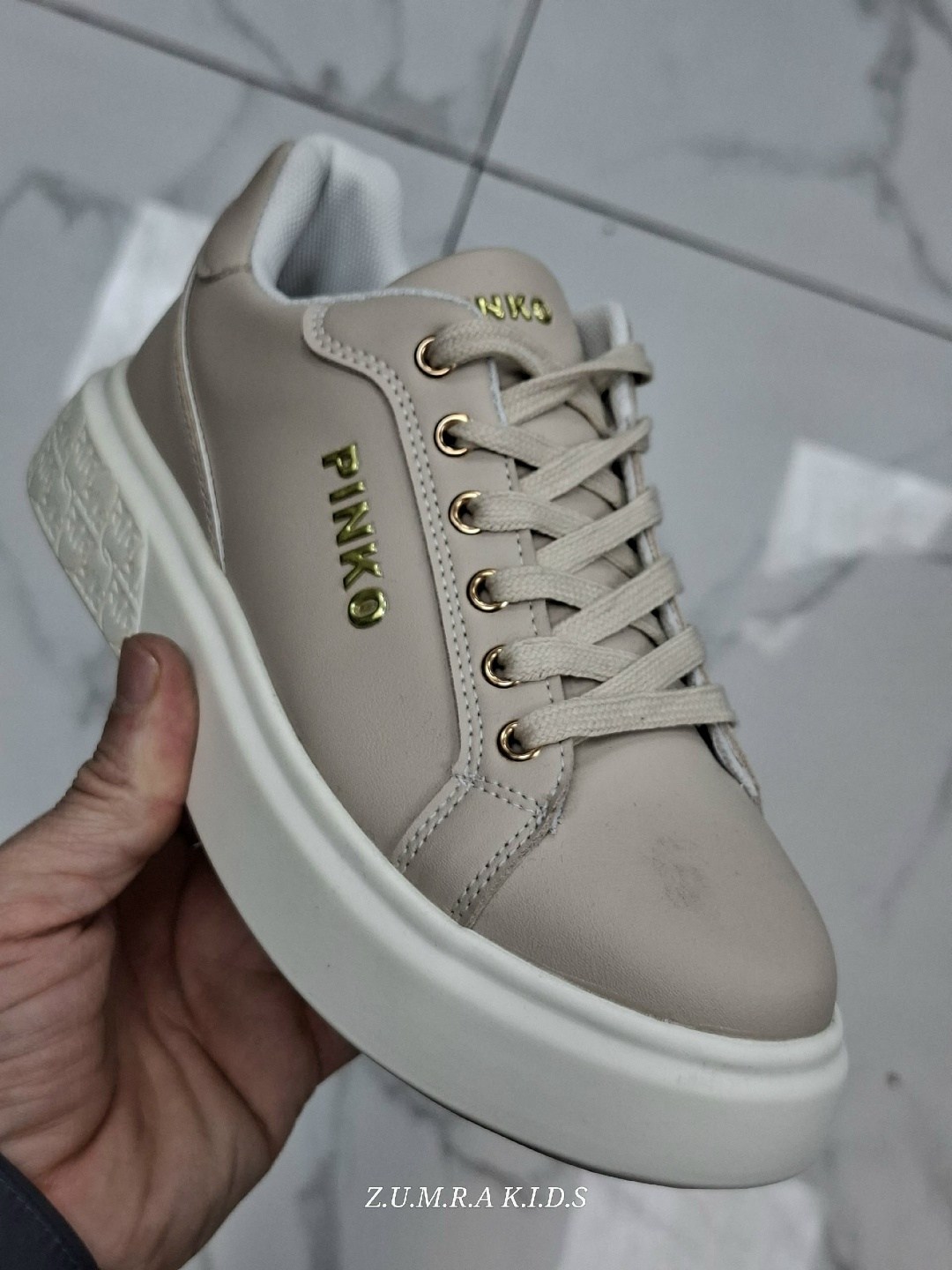 ,кроссовки женские,обуви, женская,кроссовки модные