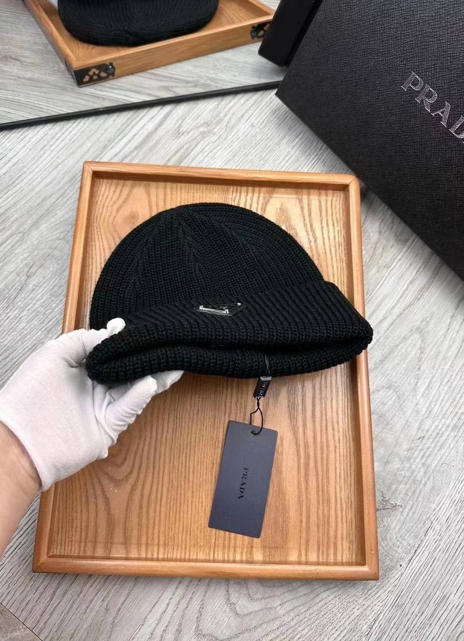 шапка prada,шапка от прада,prada шапка мужская,вязаная шапка prada,prada шапка 934024la
