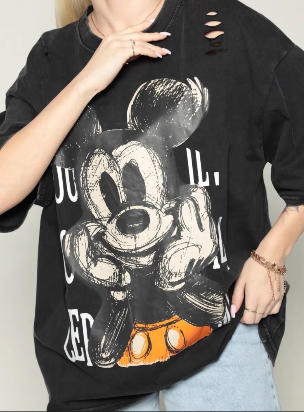 футболки женская оверсайз,футболки оверсайз с принтами,футболка женская варенка оверсайз с принтом,футболки женская,свитшот оверсайз с принтом "микки маус"