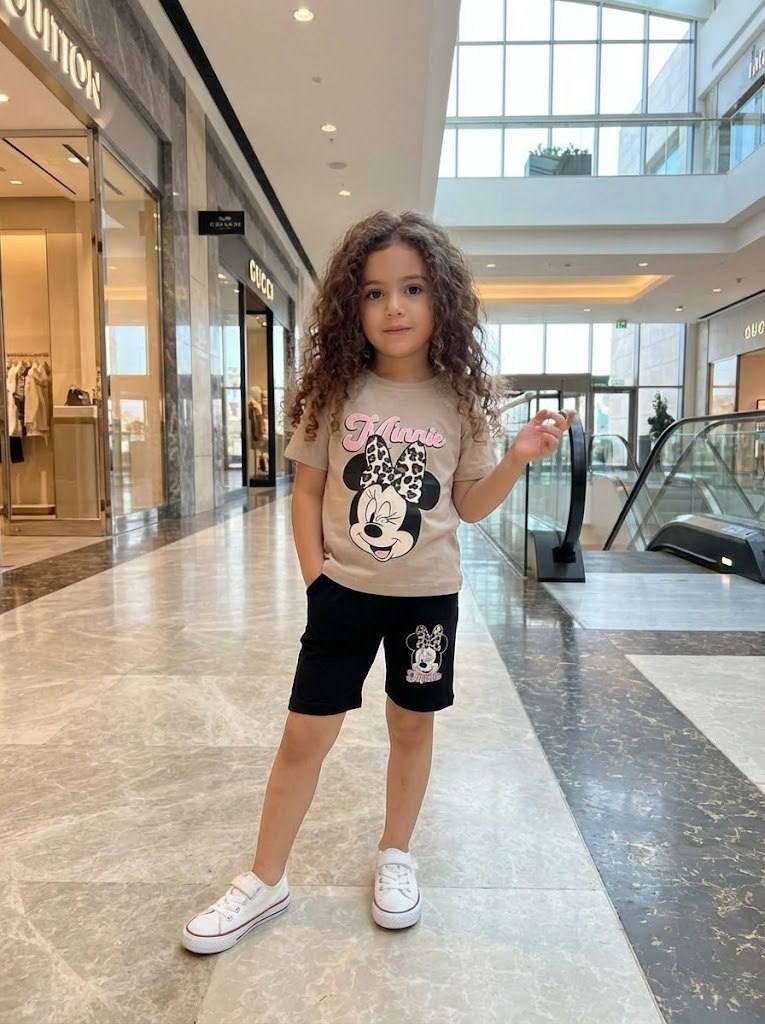 ребенок,костюм для девочек,спортивные костюмы для девочек,мода для детей,детский костюм