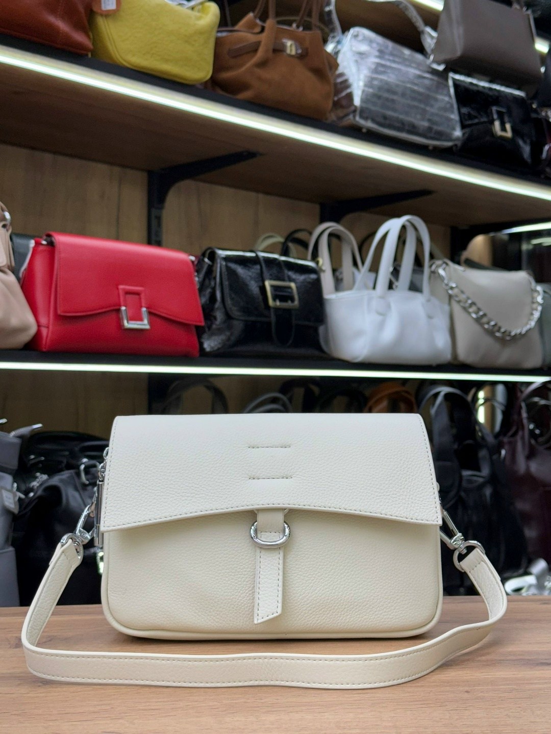 женская сумка,сумка,сумка голубая,женская кожаная сумка,сумка кросс боди