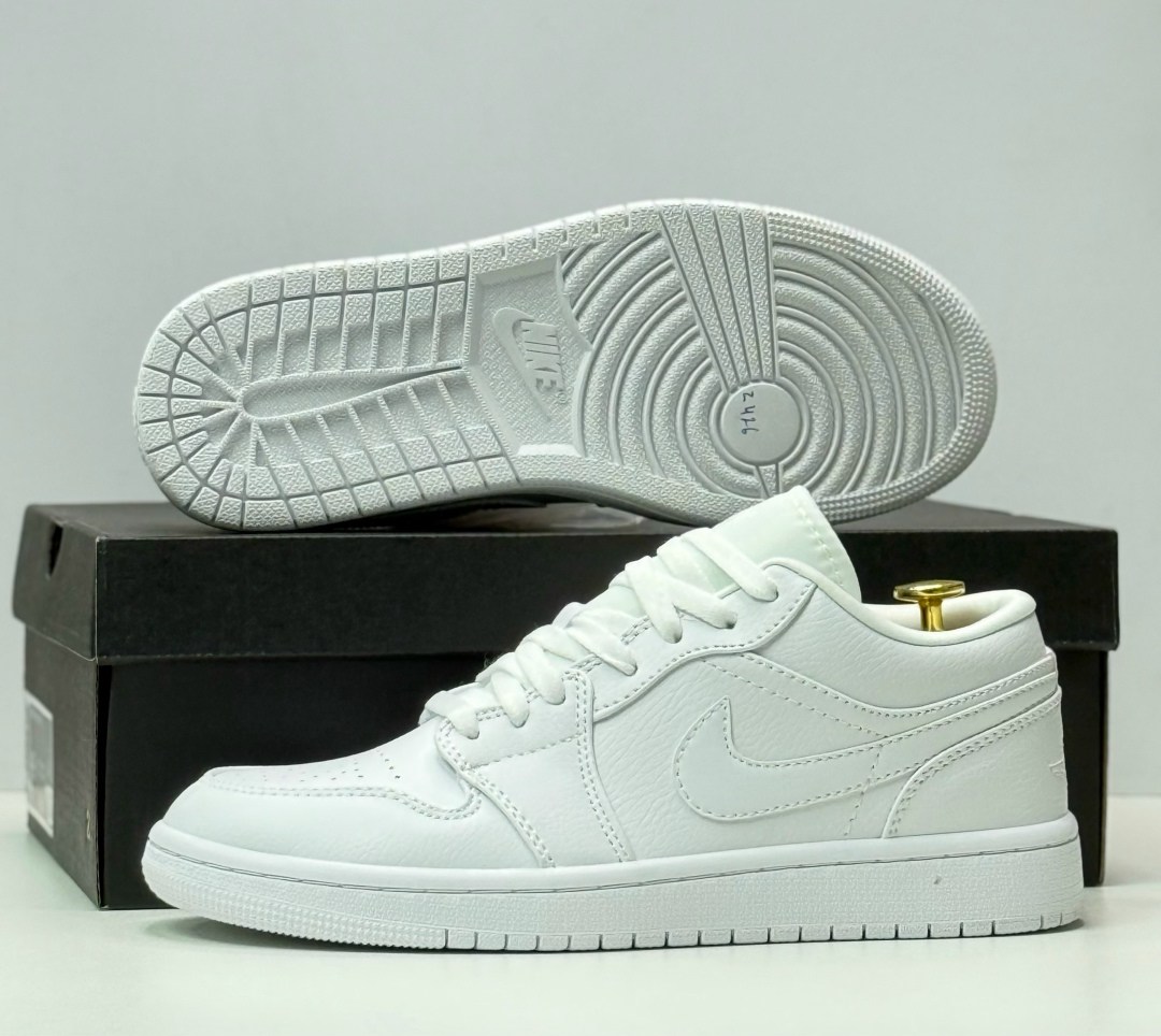 air jordan 1 low triple white,jordan 1 low triple white,nike air jordan 1 low,nike air jordan 1 low white,air jordan 1 low
