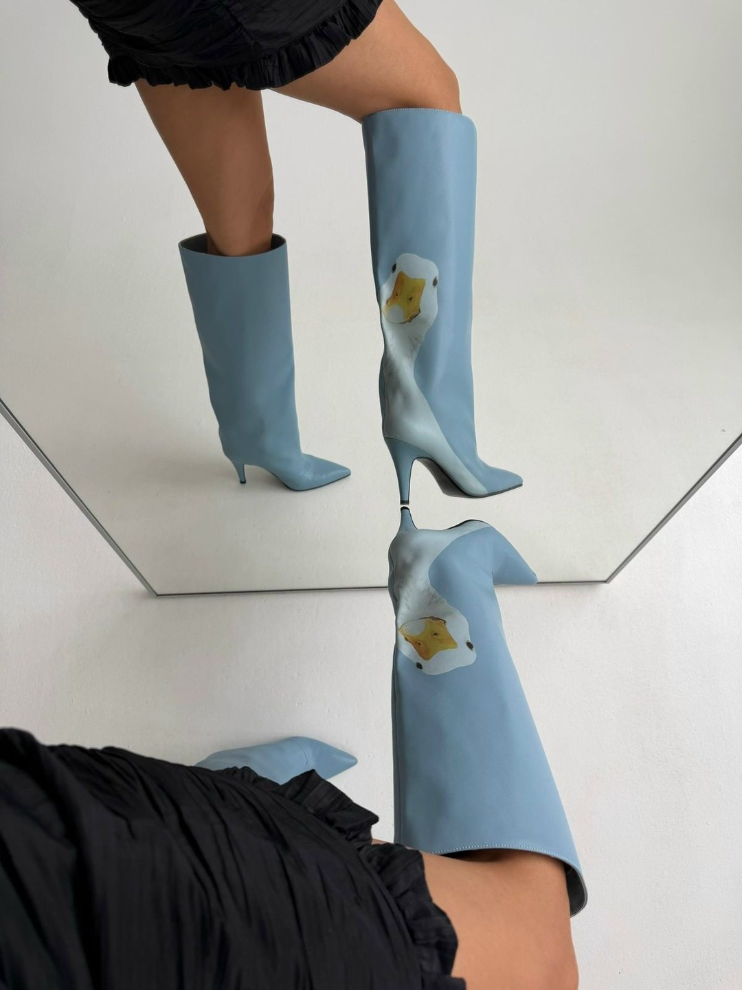 высокие сапоги,женские сапоги,,сапоги до колен,модные сапоги