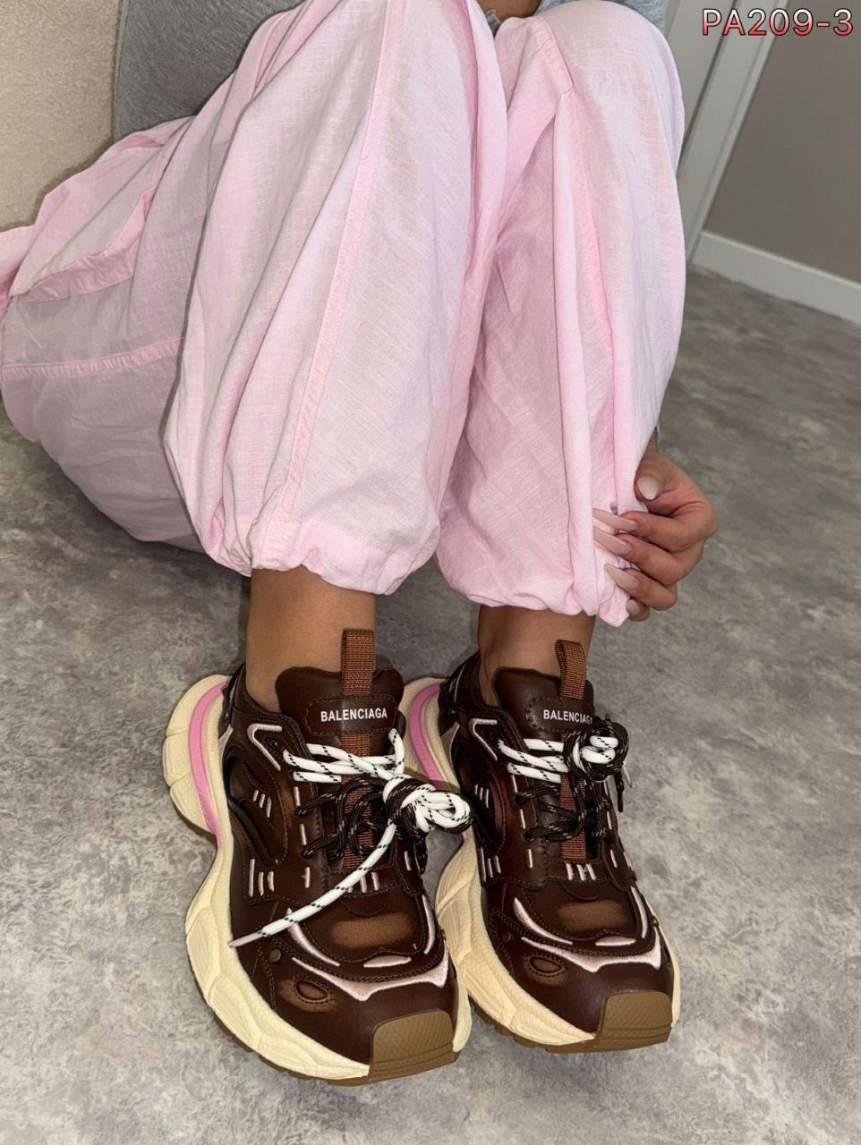 кроссовки женские fila trace low коричневый,,кроссовки женскиe,модные кроссовки,кроссовки повседневные