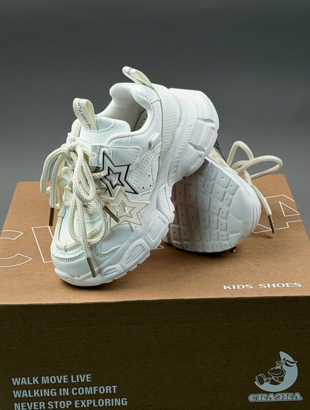 кроссовки,детские кроссовки,модные кроссовки,женские кроссовки, кроссовки