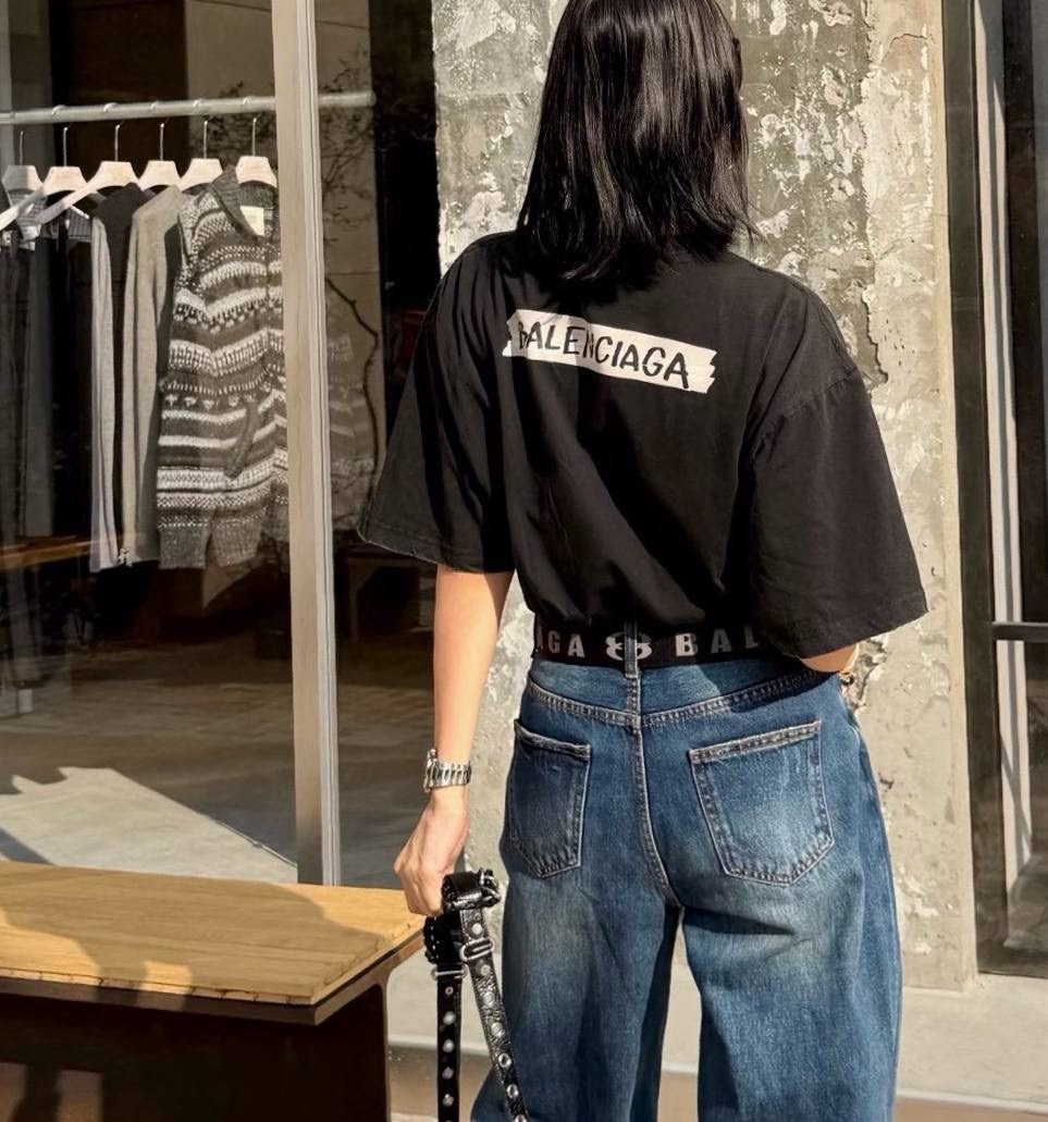 белая футболка оверсайз,футболка мужской, женский balenciaga белый,футболки оверсайз,футболка белая женская,футболки vetements