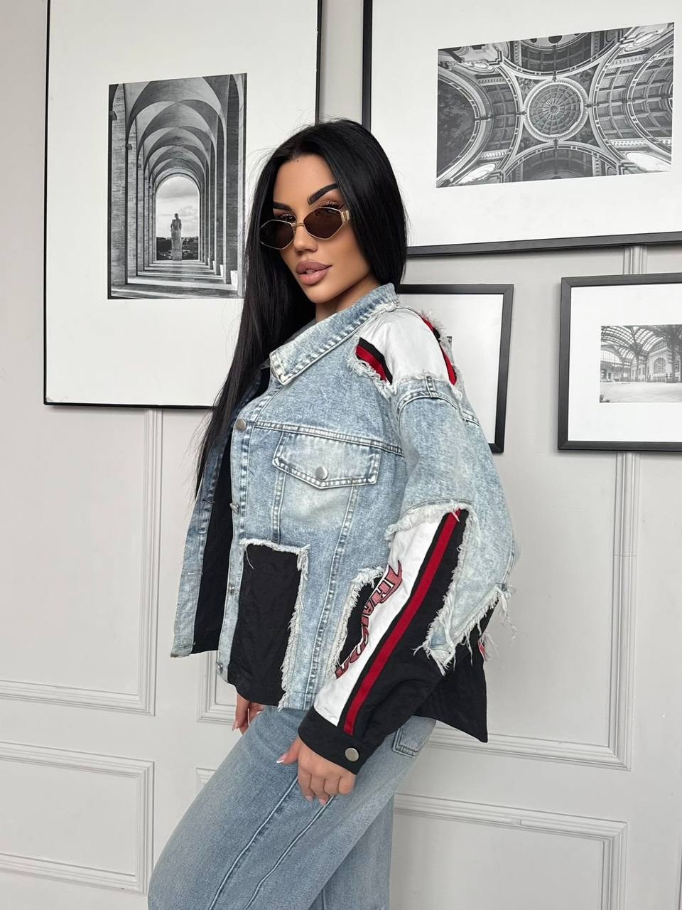 джинсовая куртка женская,джинсовая куртка,стильная джинсовая куртка,джинсовая куртка с принтом,джинсовка