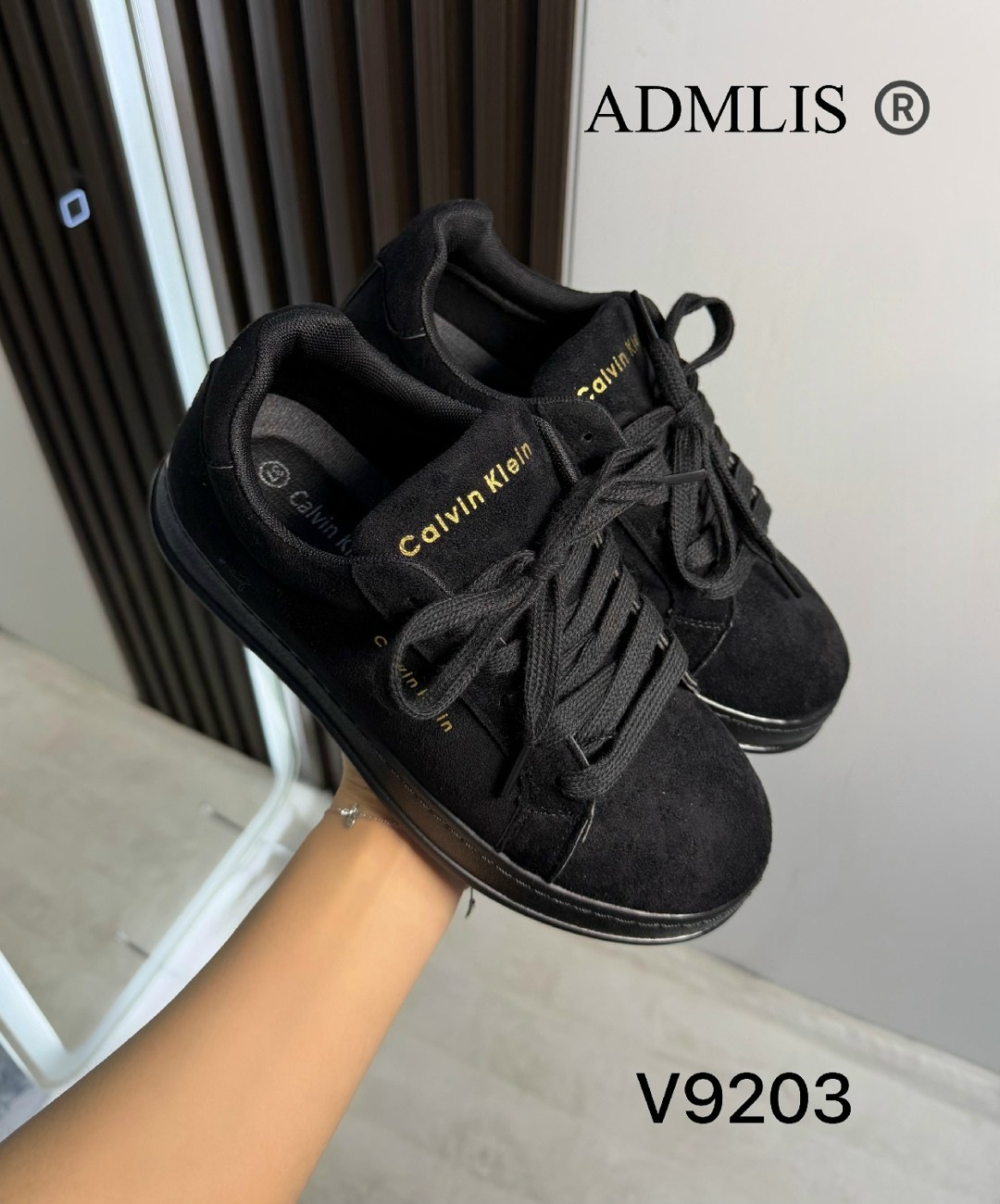 ,кроссовки замш,женские кроссовки, женская,кроссовки