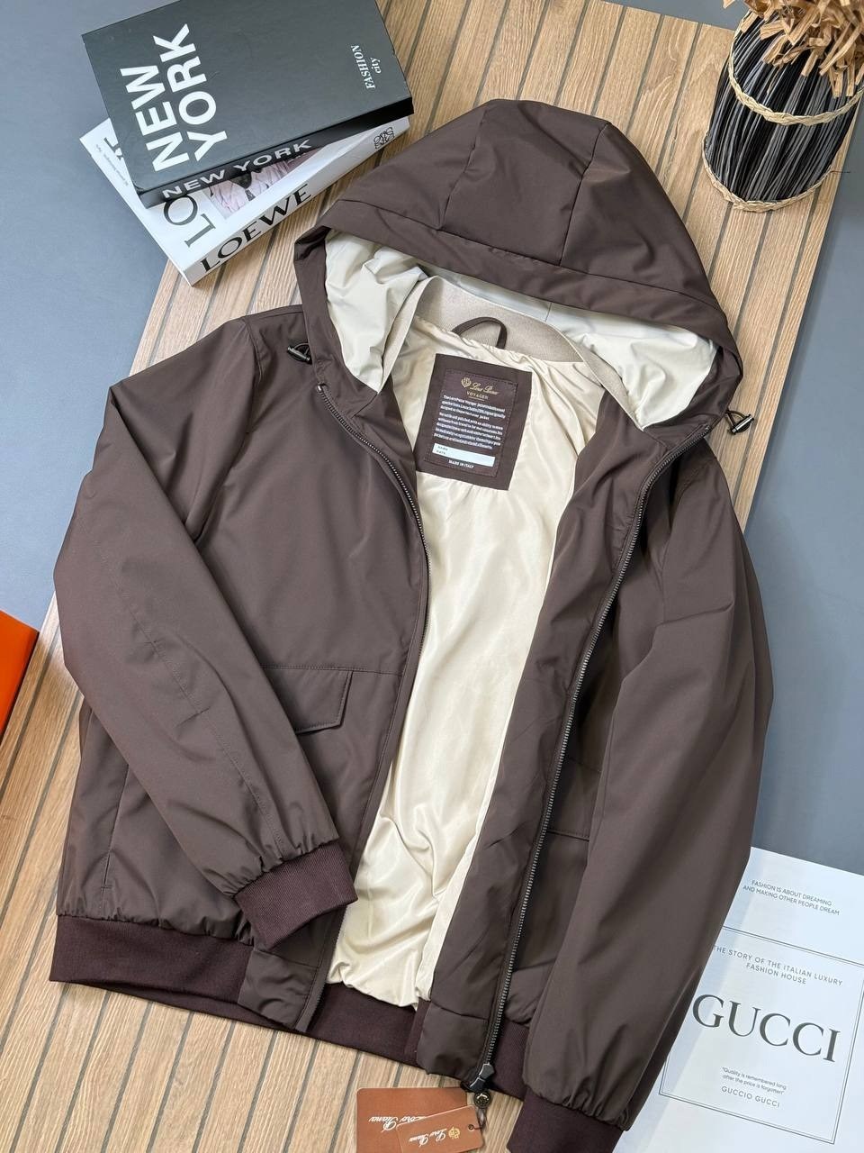 куртка,куртка демисезонная,куртка бомбер,куртка kiton,ветровка brunello cucinelli