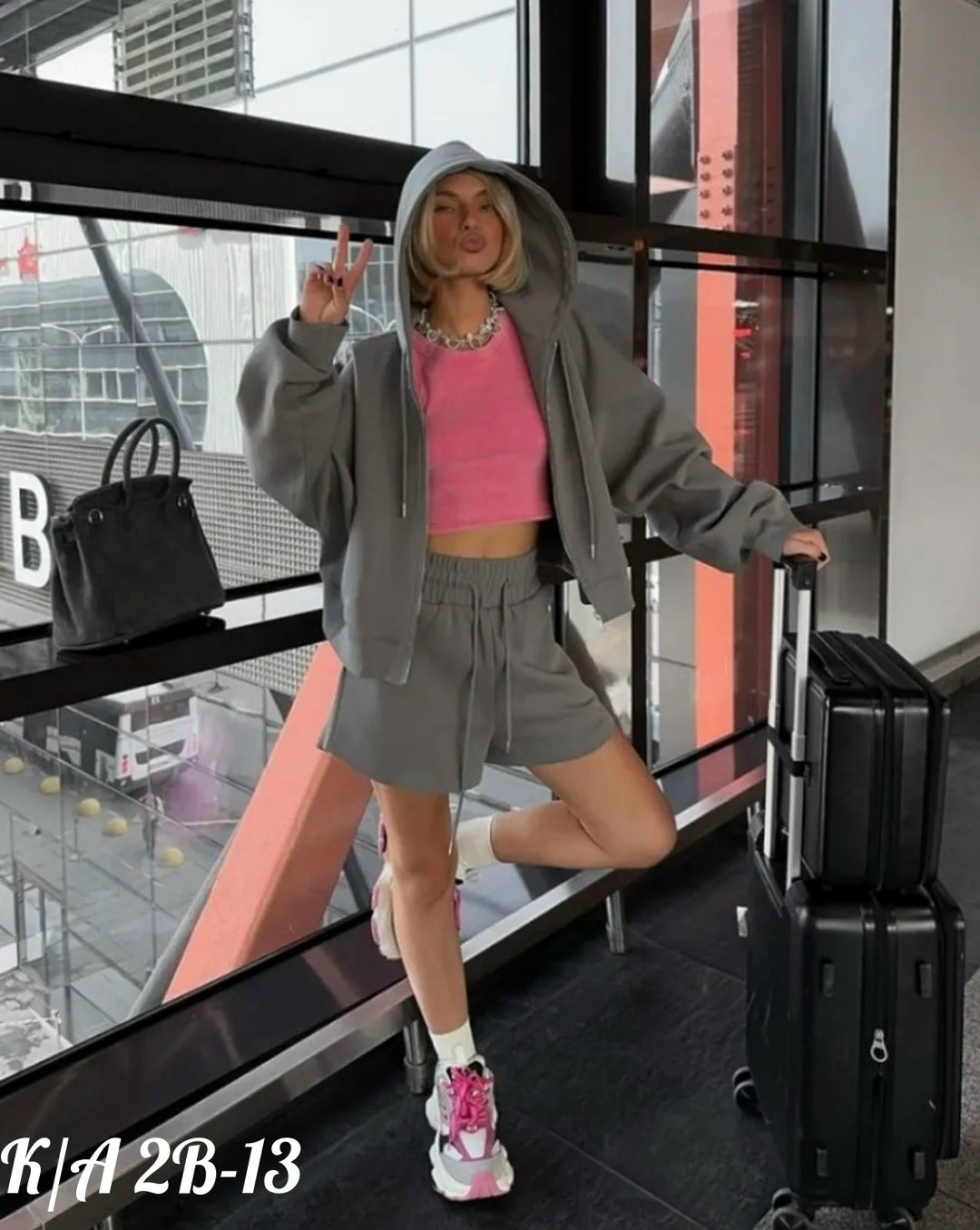 женский спортивный костюм с шортами,спортивные костюм с шортами,женские спортивные костюмы,cпортивный костюм женский на флисе,костюм спортивный с