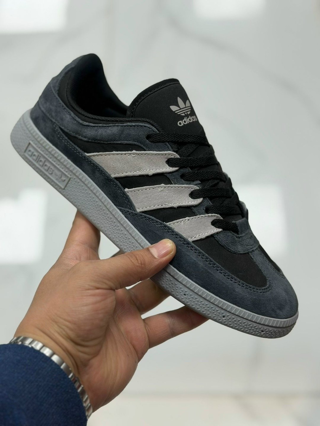 кроссовки adidas spezial,кроссовки adidas handball spezial,кроссовки adidas handball spezial brown,кожаные кроссовки handball spezial adidas originals,кожаные кроссовки handball spezial adidas origina