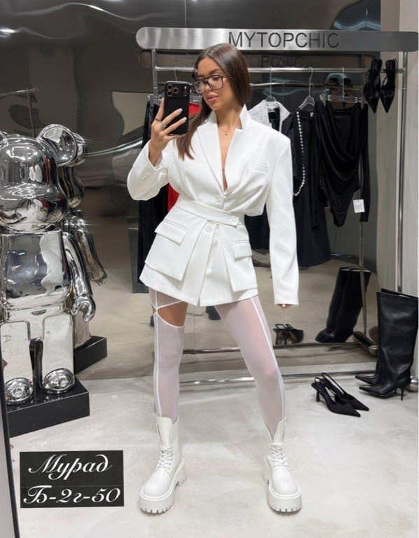 элегантные костюмы,стильные наряды,летние костюмы,пиджак-баска с акцентной талией,пиджак