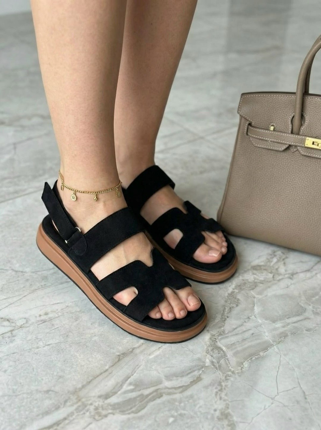 сандалии модные,женские сандалии,модные босоножки,женские шлепанцы,сандали