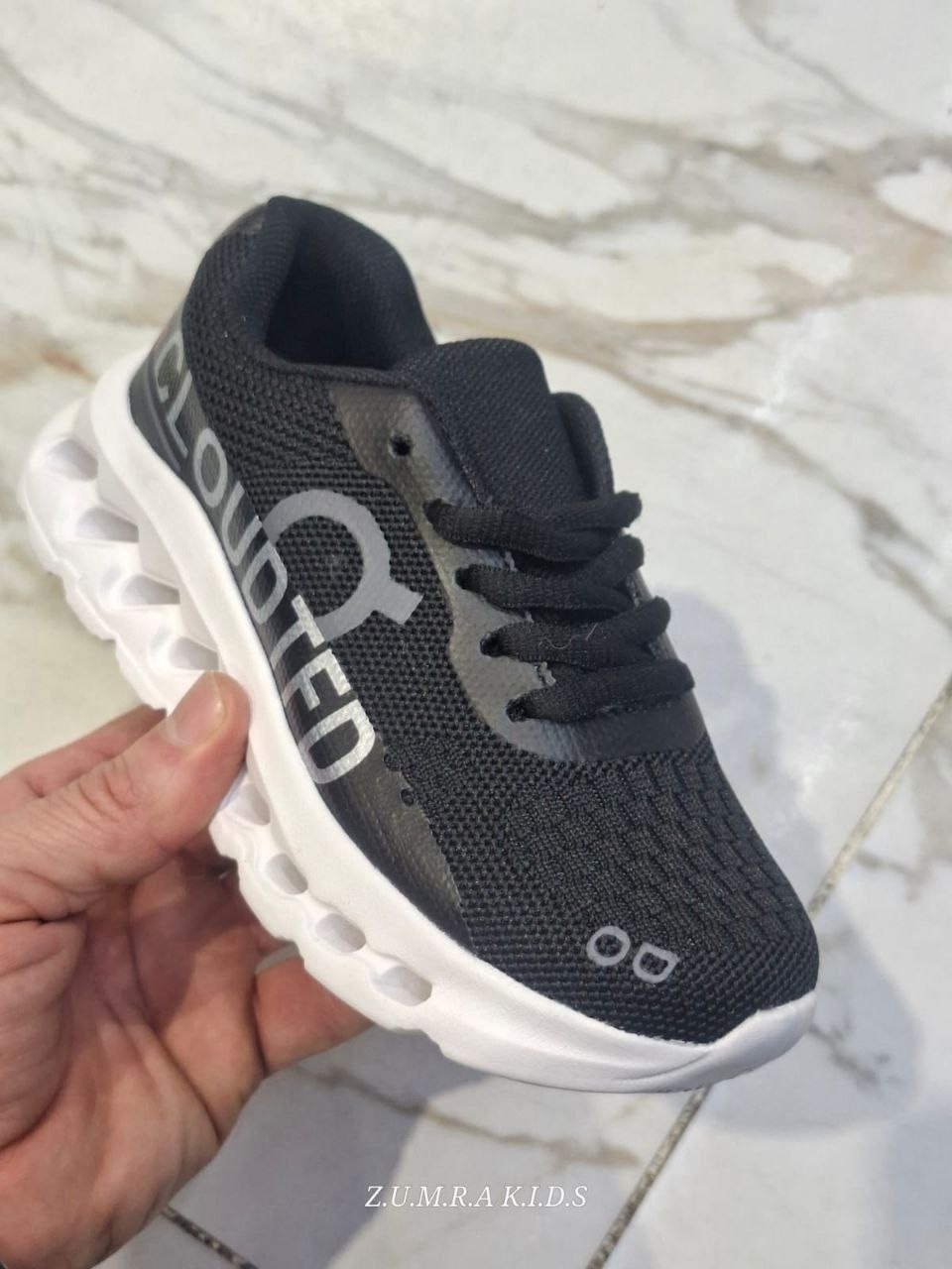 кроссовки,мужские кроссовки,кроссовки cпортивные,кроссовки on,спортивная