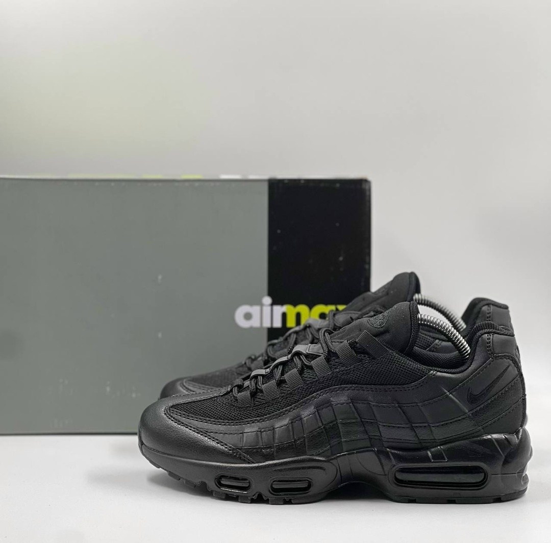 кроссовки nike air max 95,nike air max 95 черные,nike air max 95 black,мужские кроссовки nike air max 95,кроссовки