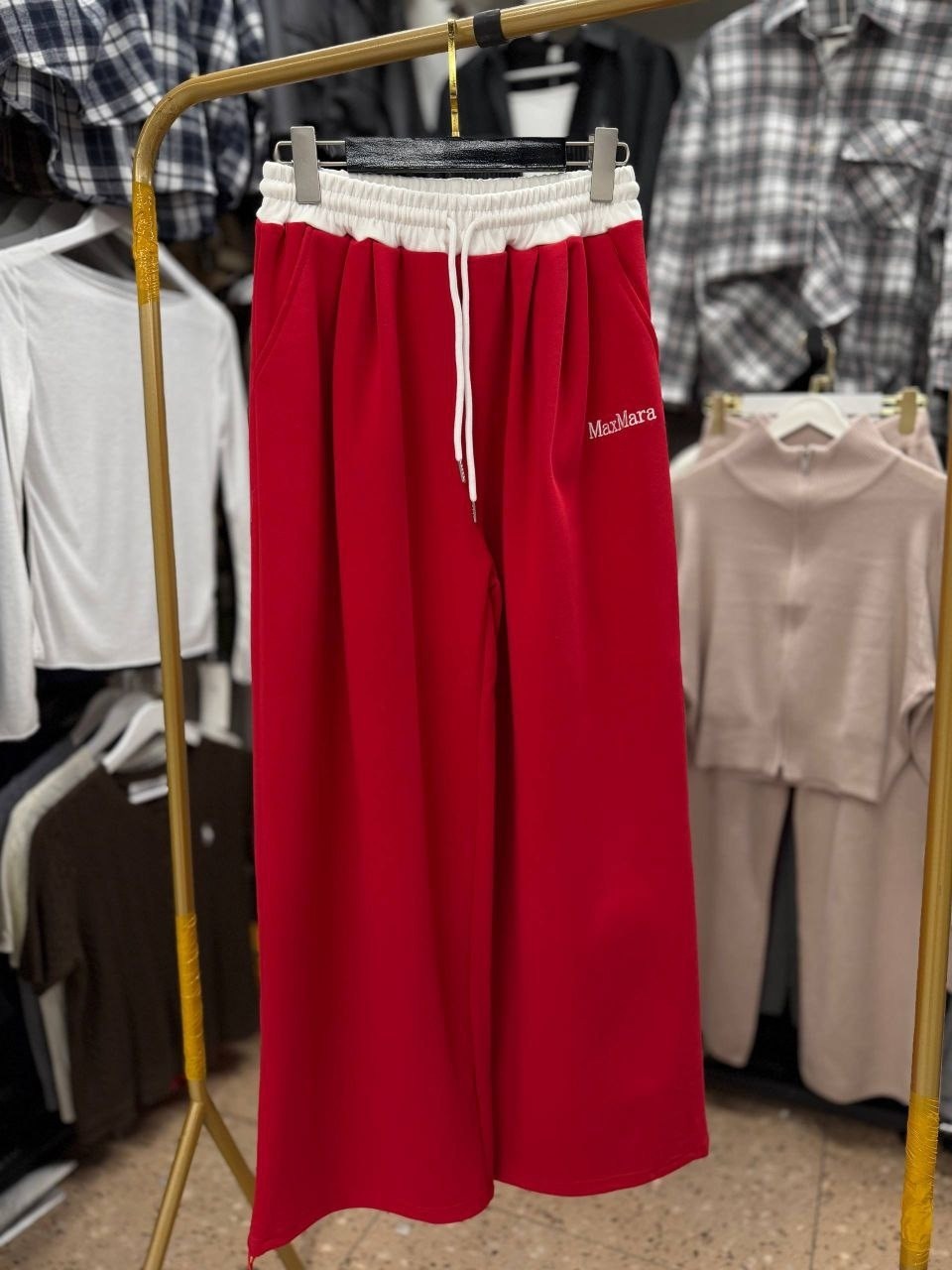 спортивные костюмы женские,спортивные костюм,костюм женский,спортивная одежда для девушек,одежда для женщин