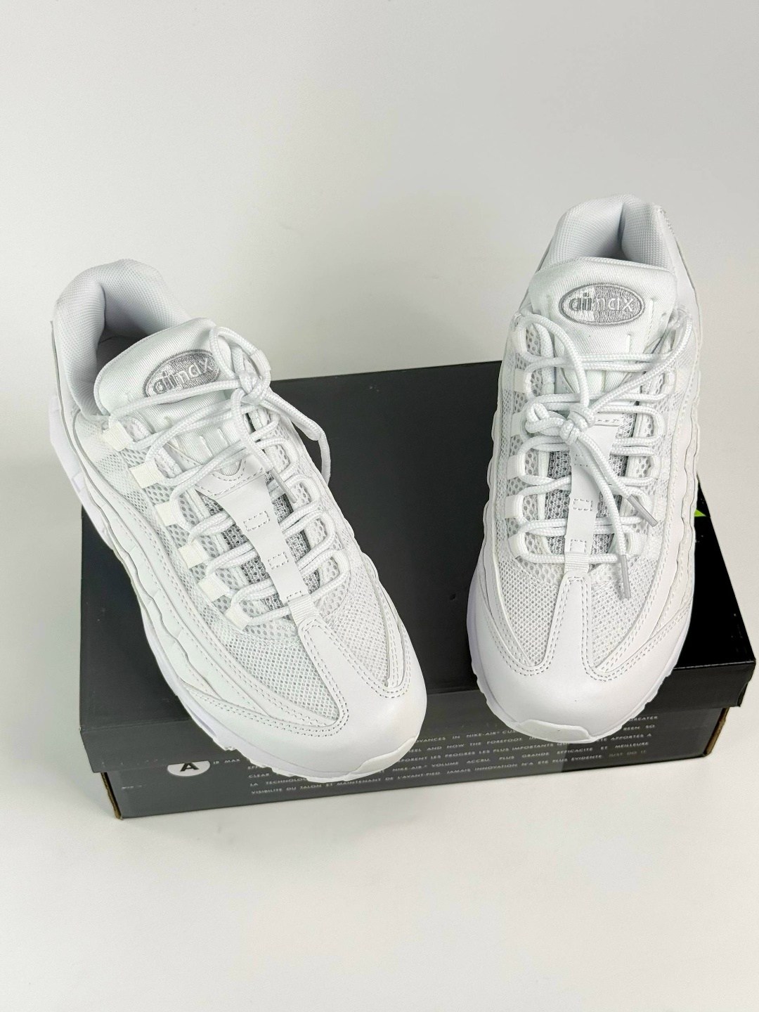 nike air max 95 triple white,nike air max 95 white,nike air max 95 essential,найк аир макс 95 белые,женские кроссовки nike air max 95 triple white