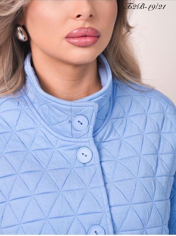 куртка демисезонная стильная,куртка демисезонная,куртка женская,куртка свободная,стеганая куртка