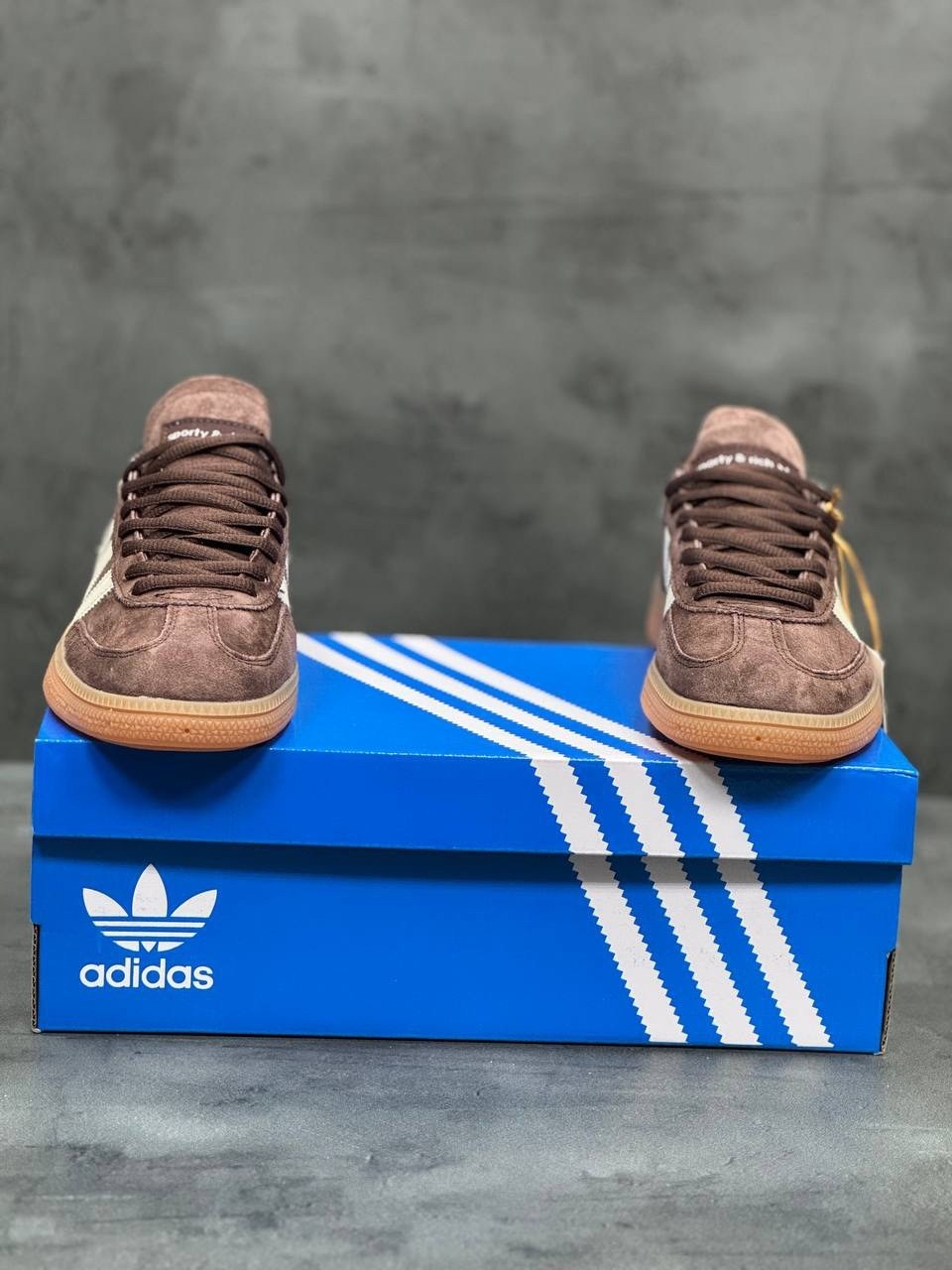 кроссовки adidas handball spezial sporty & rich brown кеды,кроссовки adidas handball spezial sporty & rich на шнурках,кроссовки adidas handball spezial sporty & rich brown кеды adidas samba 430107665,