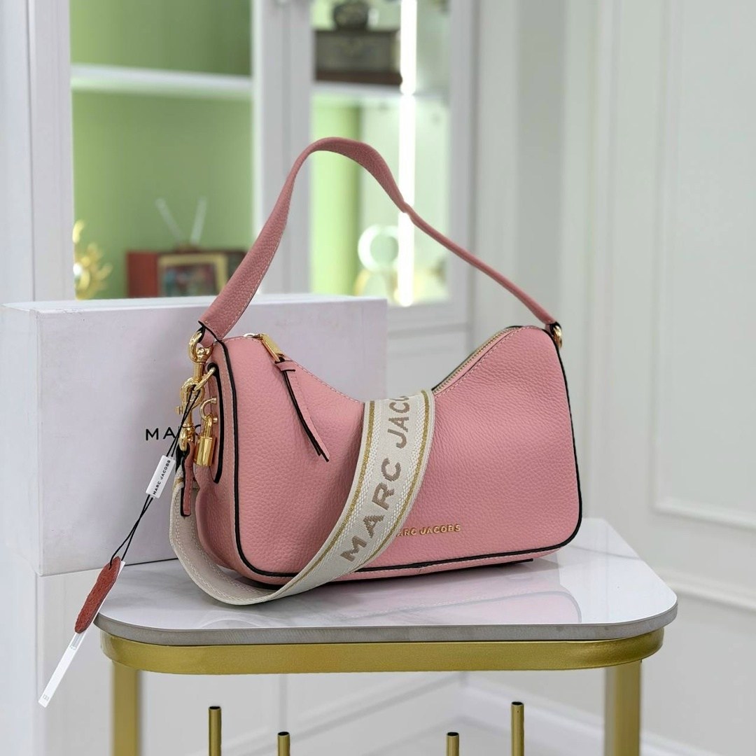 сумка-хобо через плечо marc jacobs,marc jacobs сумка женская,сумка,женская сумка,модная сумка