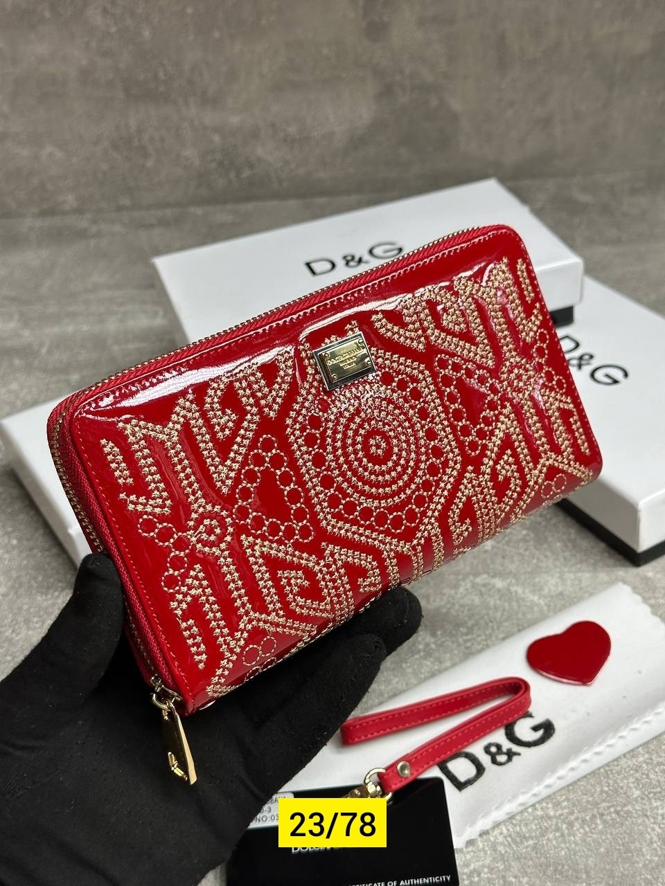 кошелек лакированный d&g,красный кошелек дольче габбана,кошелек дольче габбана,кошелек dolce & gabbana женский,кошелек дольче габбана женский