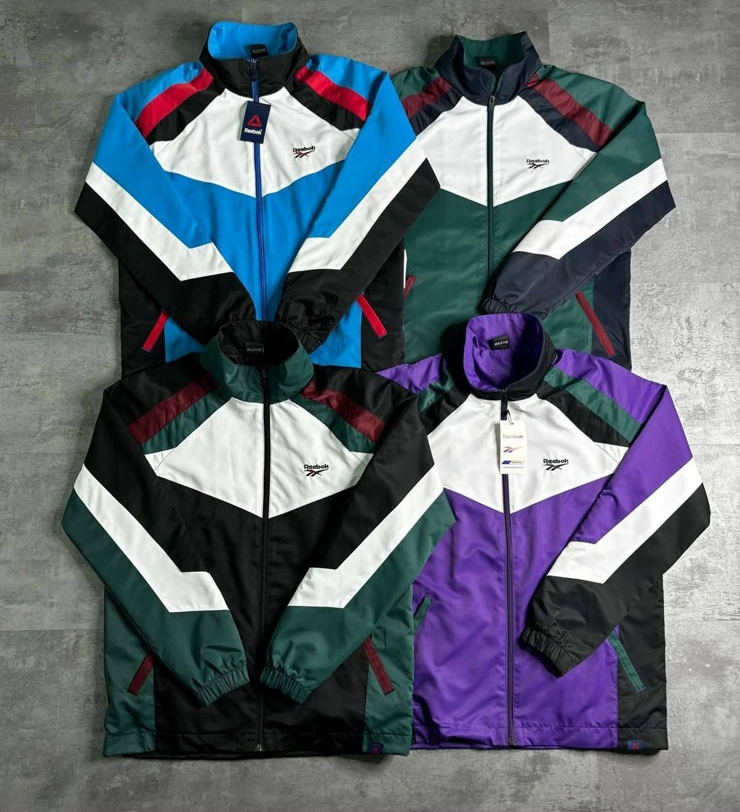 спортивный костюм reebok,спортивный костюм для мужчин плащевка,костюм reebok,костюм reebok в стиле 90х,спортивный костюм reebok из 90х