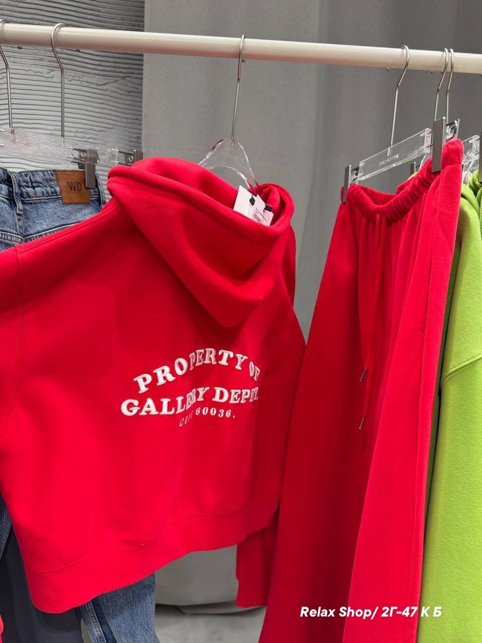 спортивные костюмы с широкими штанами,спортивный костюм,костюм для тренировки,одежда в стиле,коричневый спортивный костюм с капюшоном moon