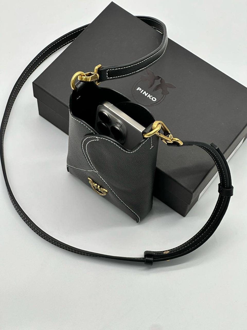 сумка pinko,женская сумка pinko,pinko сумка на плечо,кожаная сумка pinko,сумка через плечо pinko