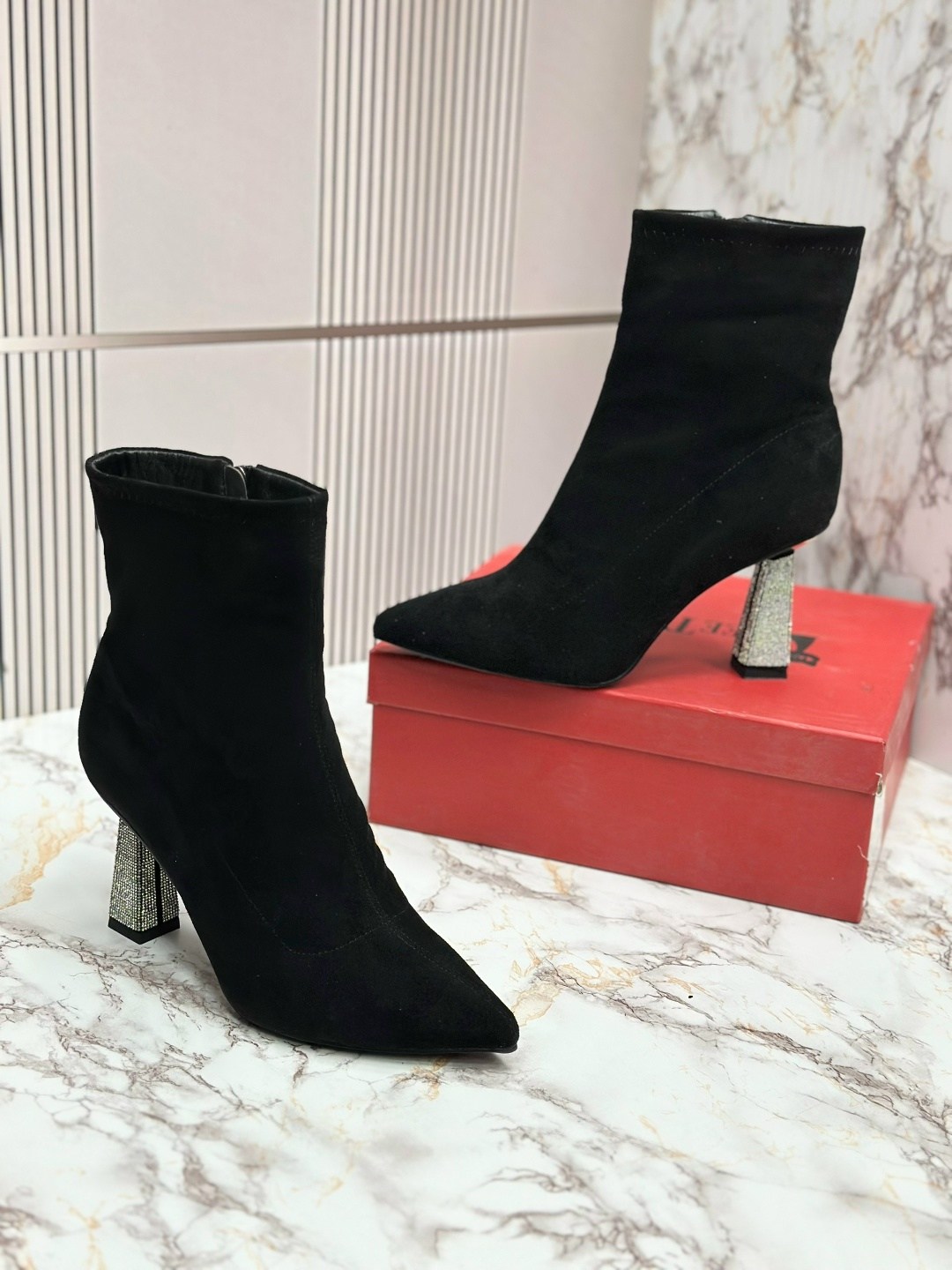 ,сапоги сиреневые женские,женские ботильоны,сапожки,полусапоги