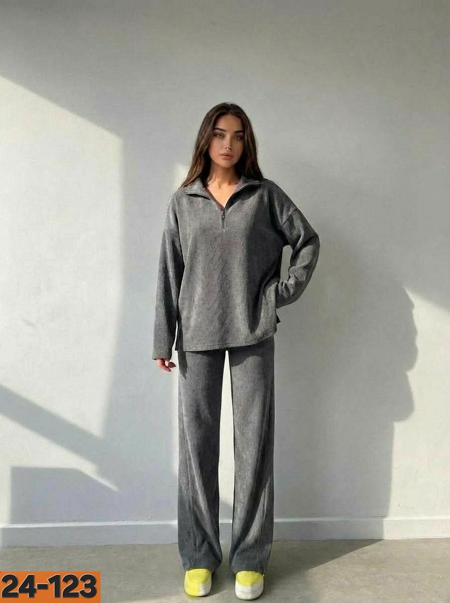 костюм женский трикотажный,стильные костюмы,трикотажные костюмы,женский костюм,брючный костюм-двойка