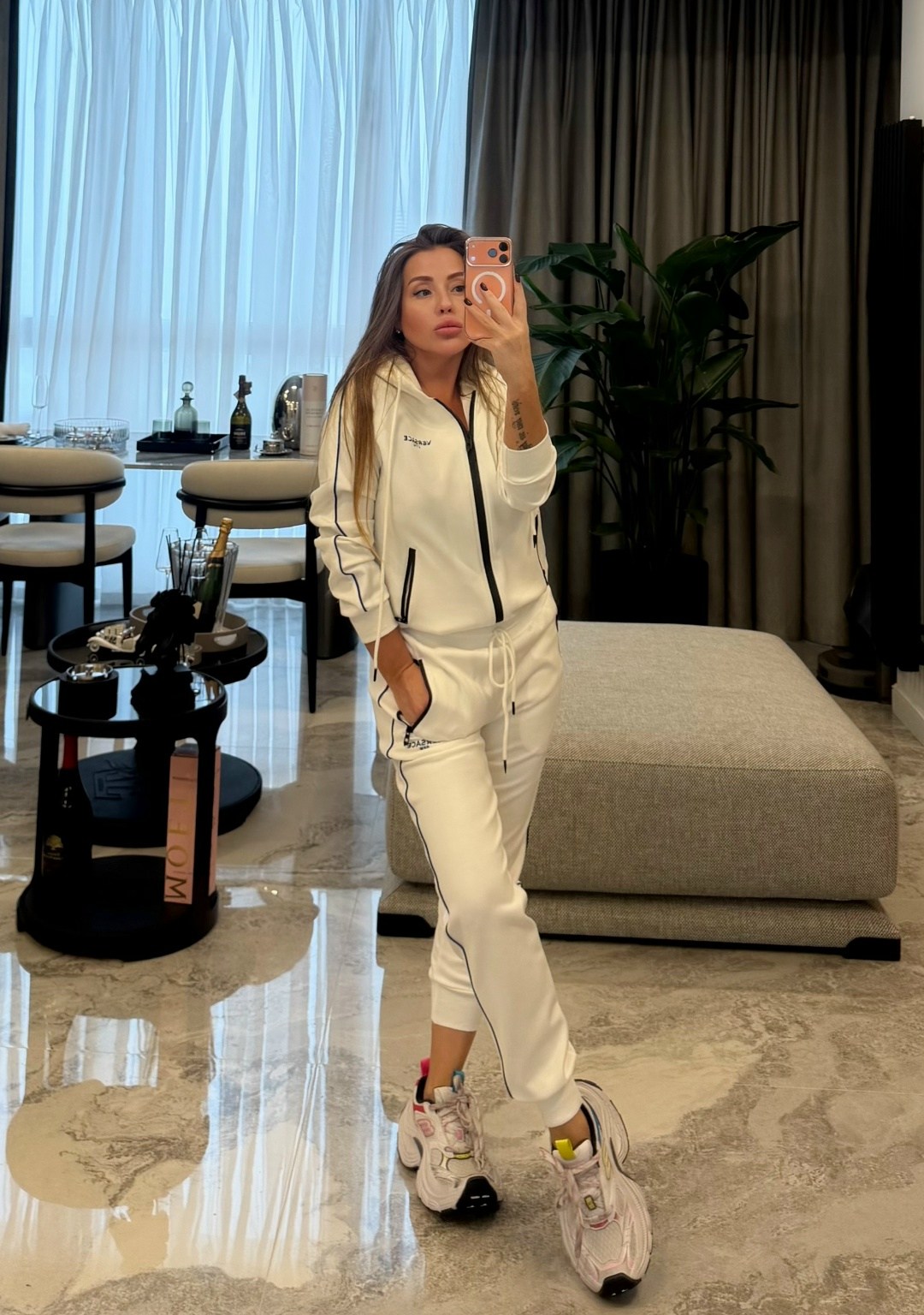 спортивный костюм женский,стильные костюмы,женский костюм,костюм спортивные женские костюмы,cпортивный костюм женский теплый