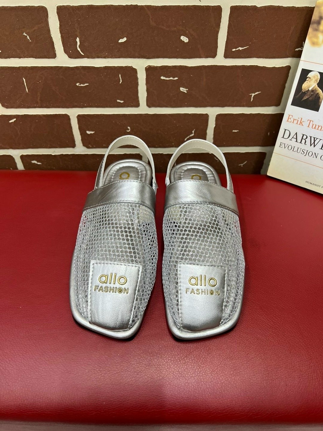 женские шлепанцы,,босоножки летние,босоножки фенди на платформе,модные тапочки