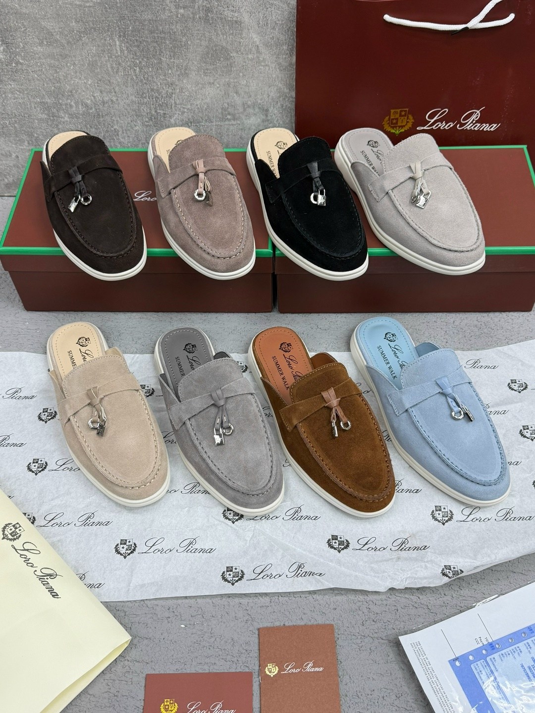 женские замшевые мюли loro piana бежевые,мюли loro piana,лоферы loro piana,лоферы женские loro piana,женские замшевые мюли loro piana голубые