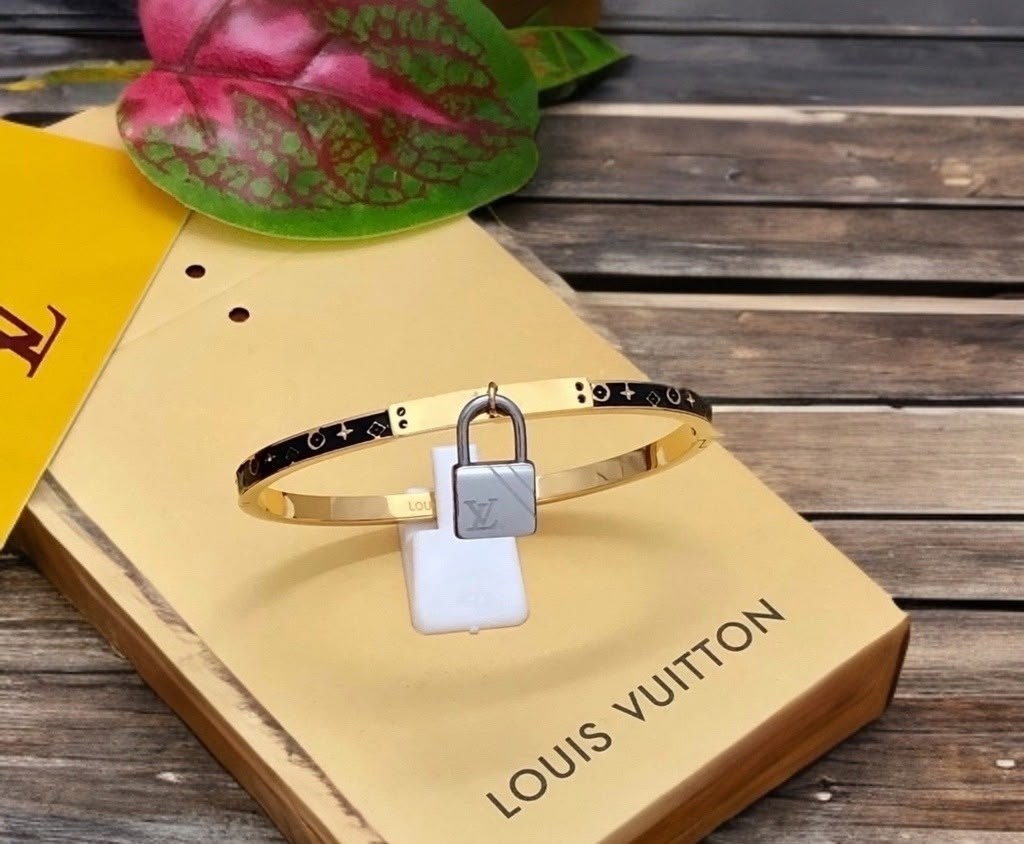браслет золотой луи виттон,браслет louis vuitton,браслет луи виттон замок,браслет,браслет луи витон женский