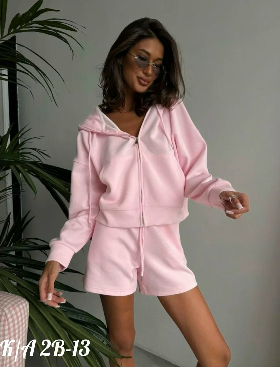 женский спортивный костюм с шортами,спортивные костюм с шортами,женские спортивные костюмы,cпортивный костюм женский на флисе,костюм спортивный с