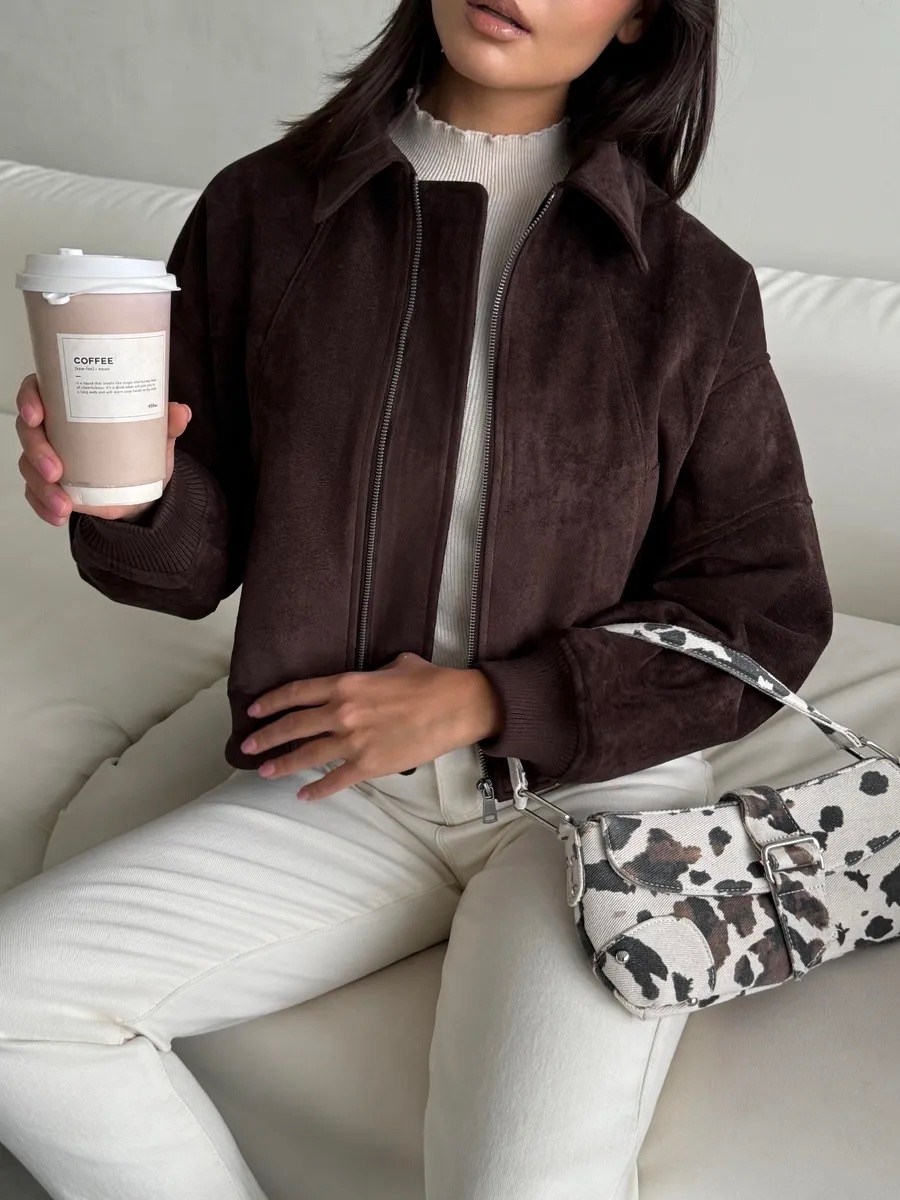 бомбер женская куртка,бомбер укороченный оверсайз замшевый куртка рабочего тренд saint shine,куртка бомбер,косуха бомбер укороченная куртка оверсайз alnako,женская куртка бомбер из эко замши коричнево