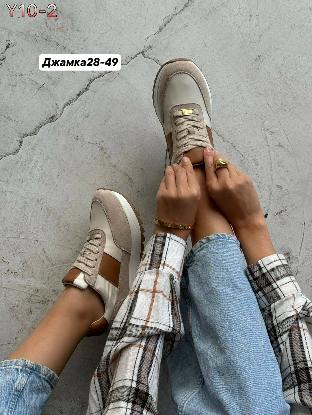 ,кроссовки женскиe,кроссовки женские модные,серые кроссовки,стильные женские кроссовки