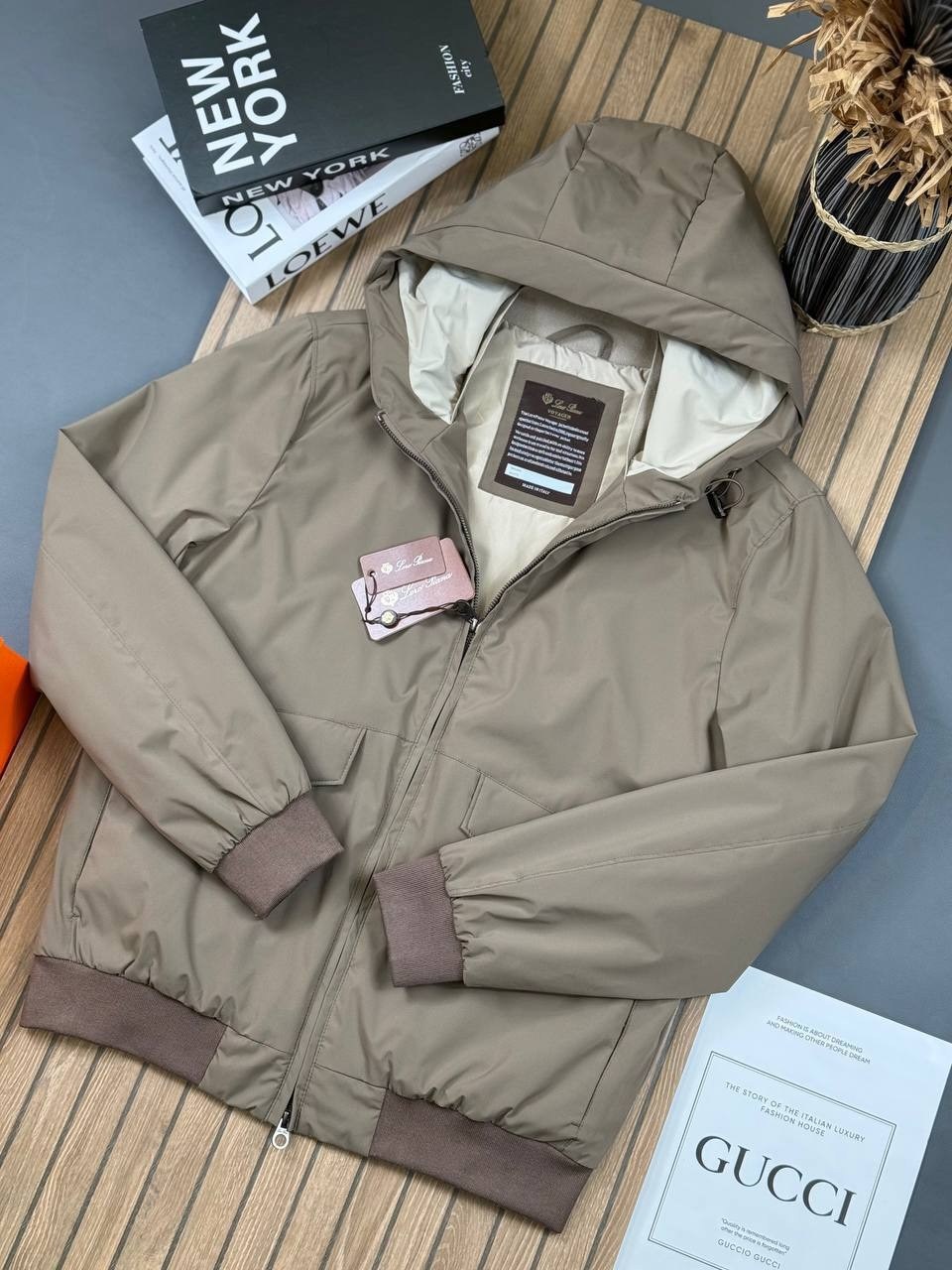 куртка,куртка демисезонная,куртка бомбер,куртка kiton,ветровка brunello cucinelli