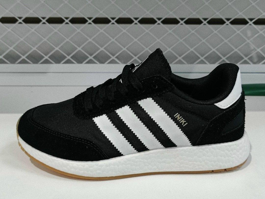 адидас иники синие,кроссовки adidas,кроссовки adidas iniki,мужские кроссовки adidas,кроссовки