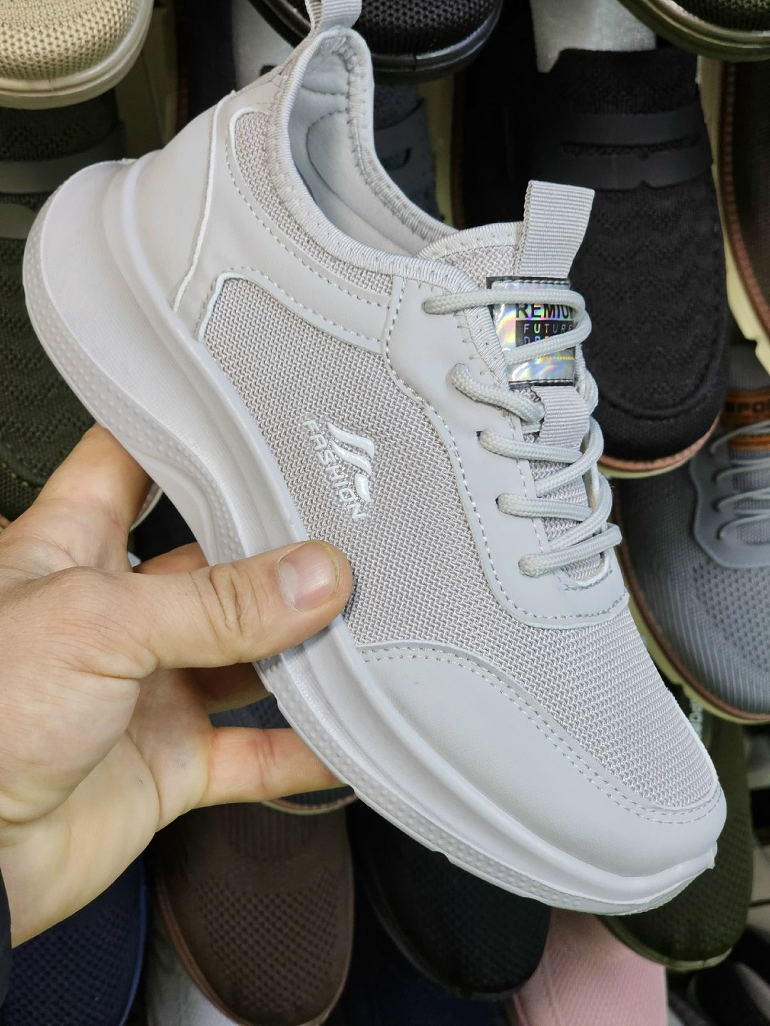 кроссовки,женские кроссовки,спортивная ,повседневные кроссовки,кроссовка