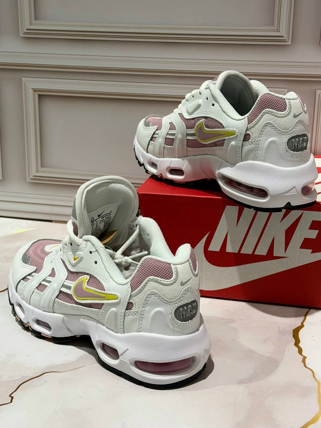 кроссовки спортивные air max tn plus nike,кроссовки летние спортивные nike air max tn plus,женские кроссовки nike air max,женские кроссовки nike,nike air max 96
