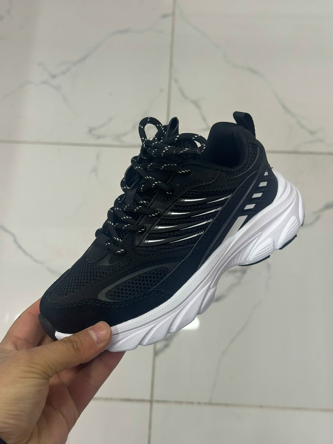 кроссовки,,кроссовки женские,кроссовка,массивные кроссовки