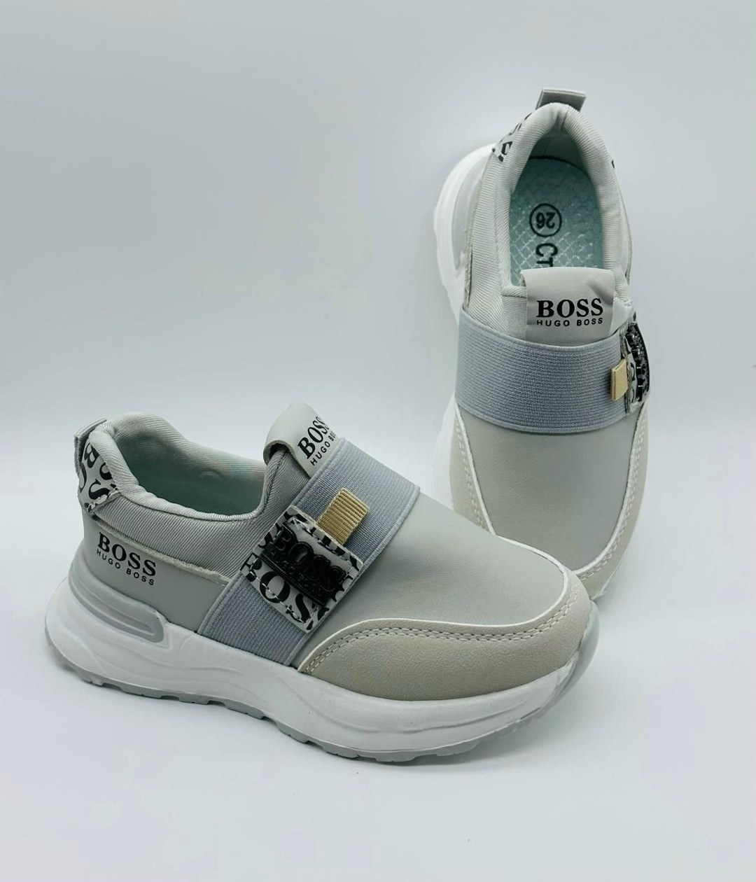 ,женские кроссовки,женская ,модные кроссовки,кроссовка