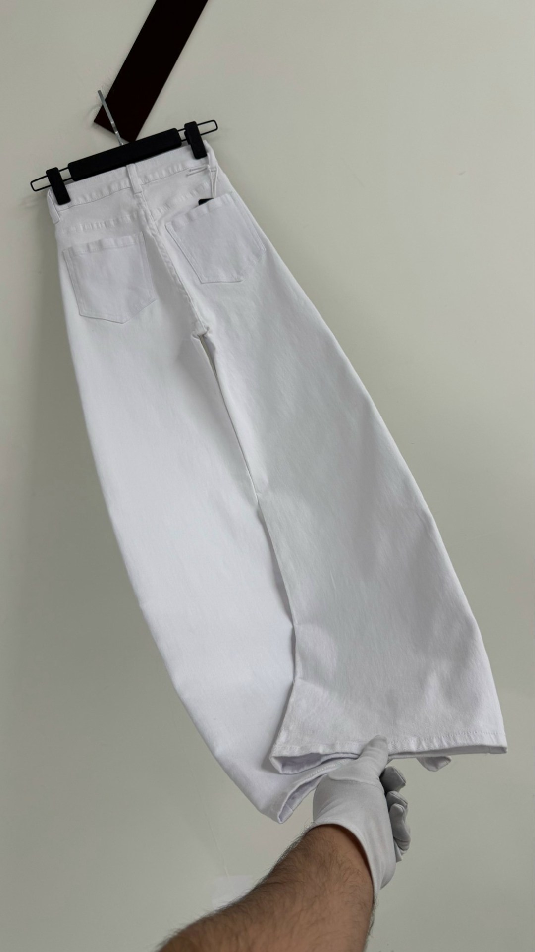 джинсы белые,джинсы женские белые,белые джинсы трубы,джинсы белые широкие,джинсы широкие