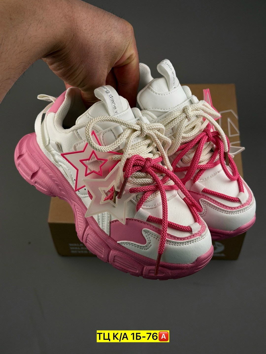 кроссовки,детские кроссовки,кроссовки женскиe,кроссовки на девочку,кроссовки модные