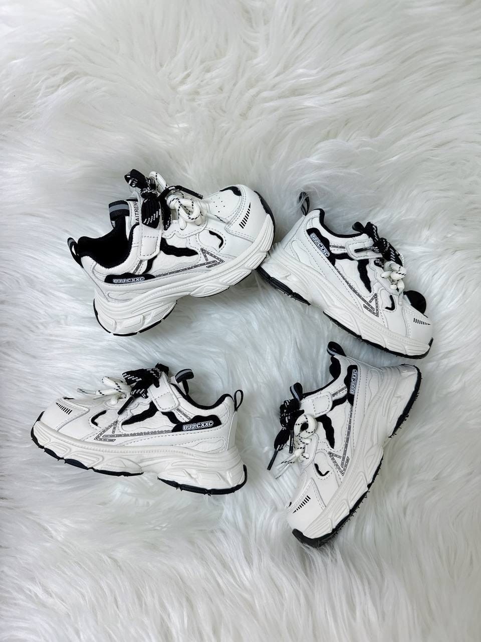 кроссовки,детские кроссовки,повседневные кроссовки,спортивная ,кроссовки модные