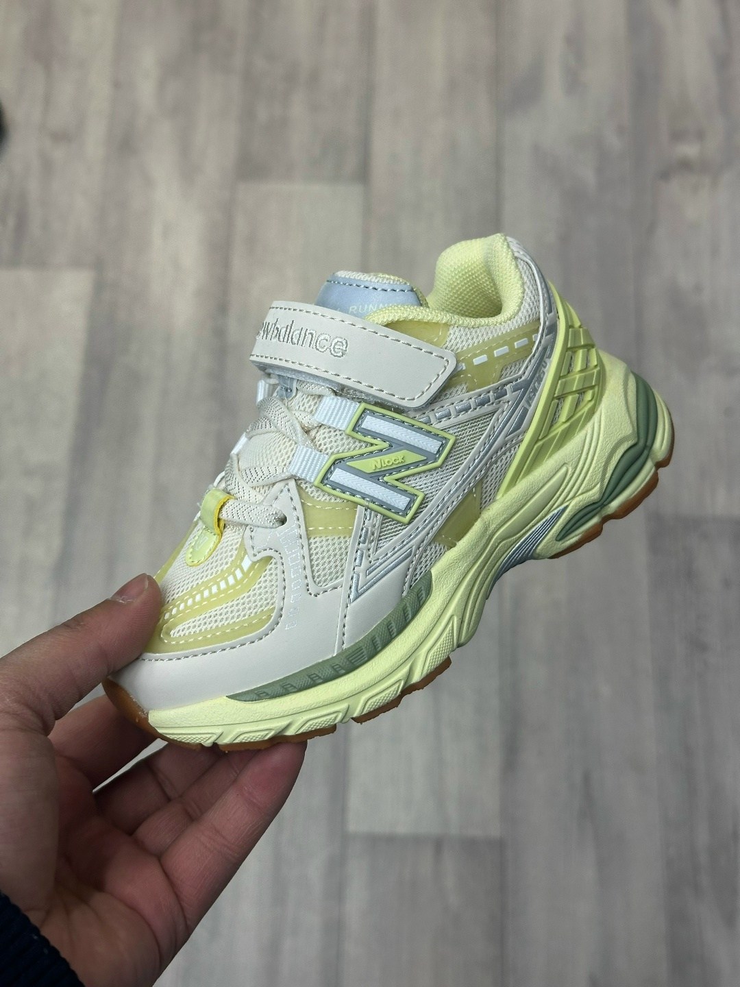 кроссовки new balance,кроссовки new balance 1906,кроссовки мальчику,кроссовки закрытые,детские кроссовки