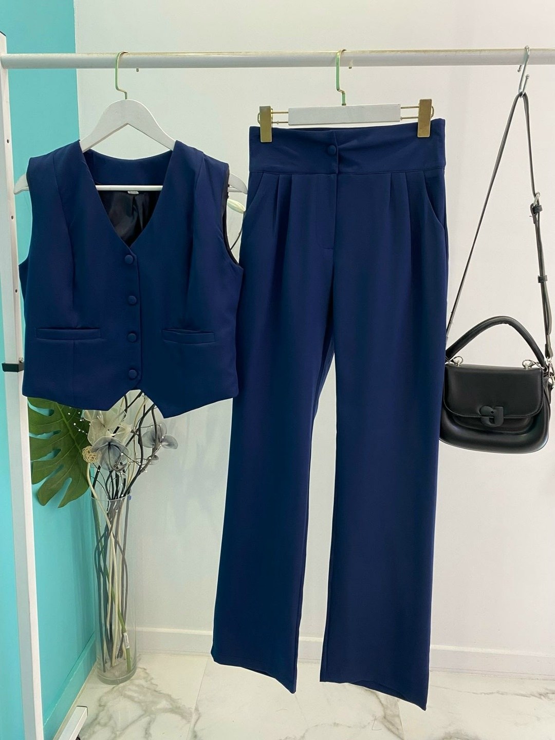 костюм женский,серый брючный костюм,женский брючный костюм,брючной костюм,костюмы женские модные