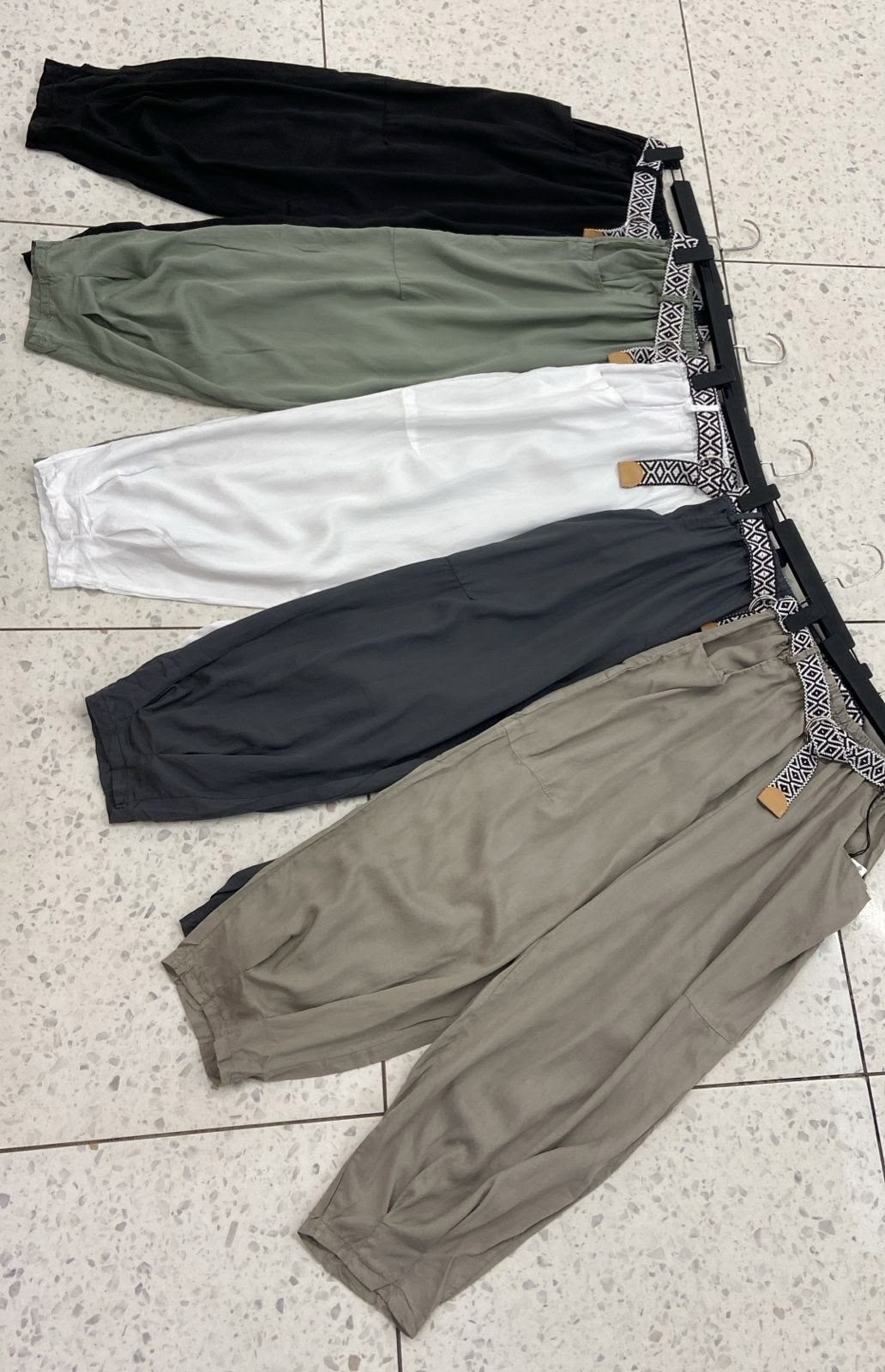 штаны брюки,брюки свободные,повседневные штаны,штаны шаровары,повседневные брюки