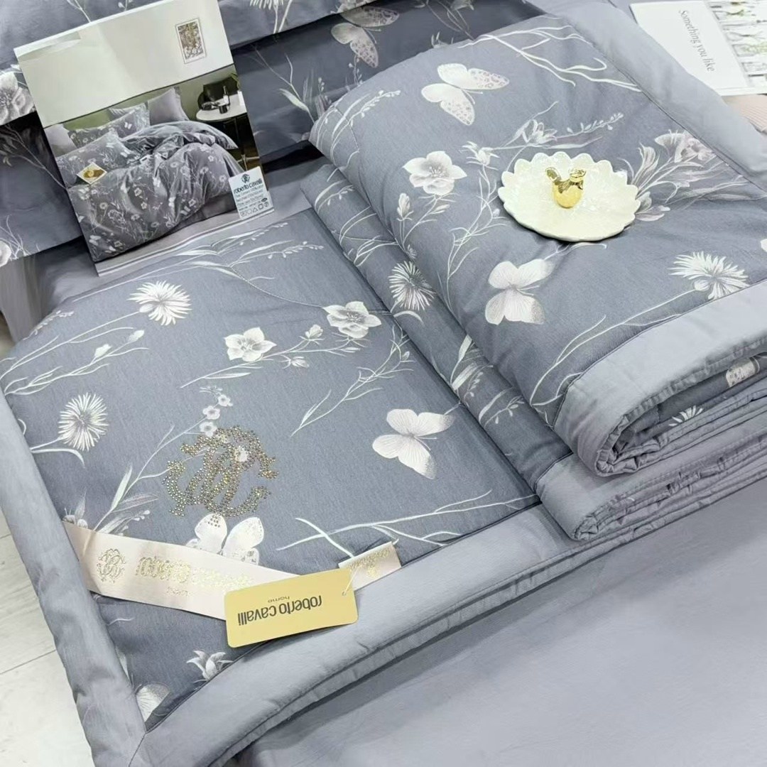 комплект постельного белья с одеялом,комплект постельного белья с одеялом santfair,комплект постельного белья с одеялом roberto,комплект постельного белья с готовыми одеялами,комплект постельного бель